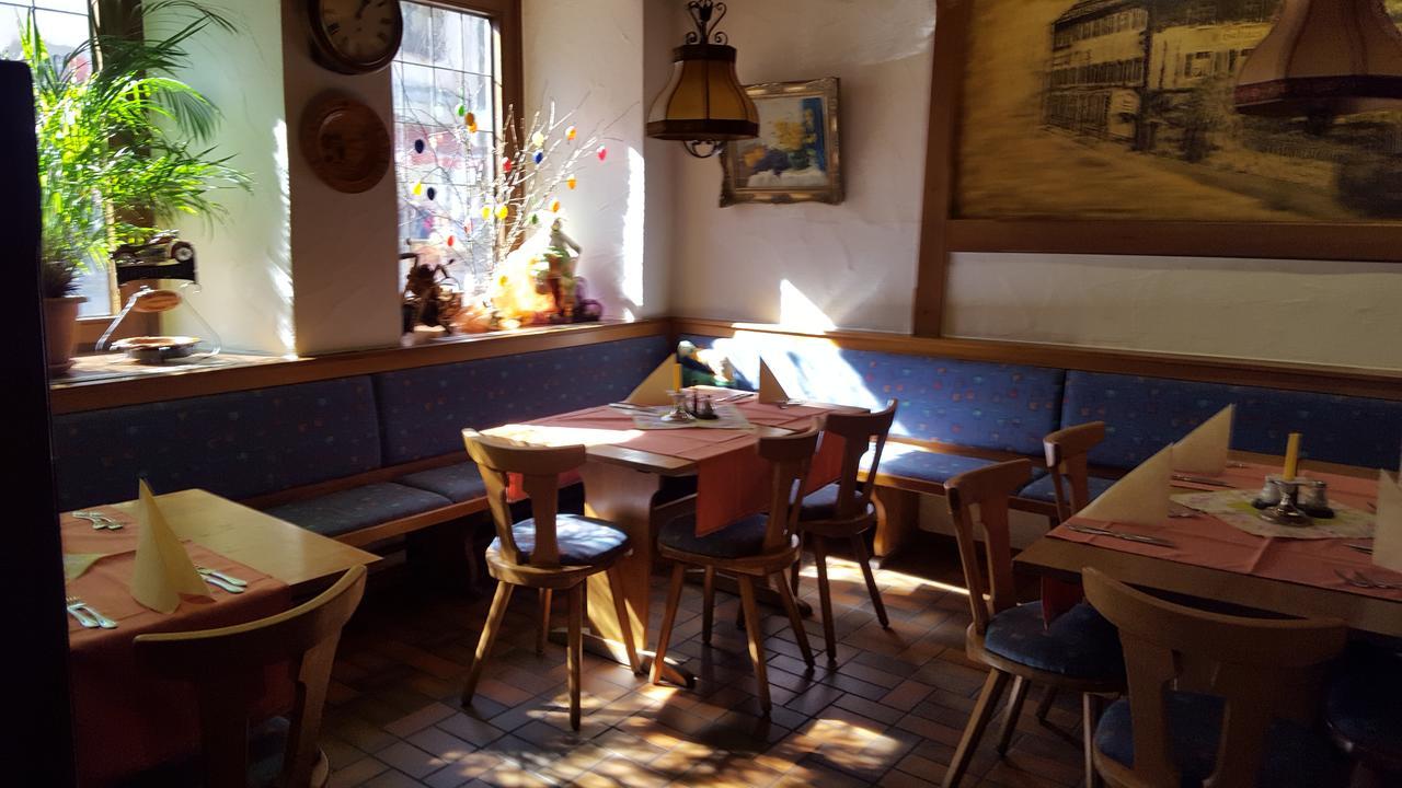 Schwarzwaldgasthof Baren Hotel ทิทิเซ-นอยชตัดท์ ภายนอก รูปภาพ